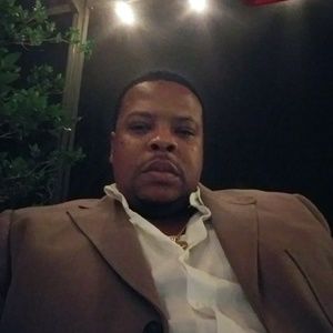 Meet your Posher, Henry